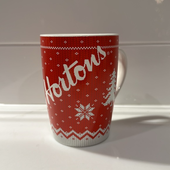 Tim Horton’s Christmas Limited Edition Mug - No. 15 - Picture 2 of 5